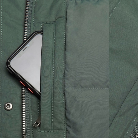 Wilfred Mont Blanc Parka. Like new condition. Size XS. - Picture 15 of 16